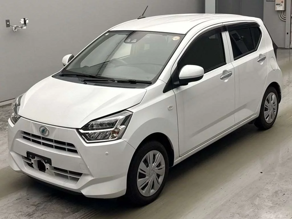 Daihatsu Mira e:S LA350S 2022